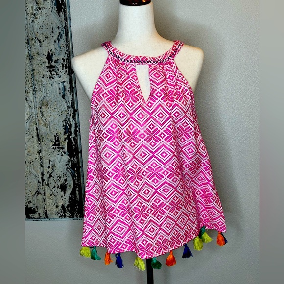 Nwt- pink and white with fringe! Size medium! - Picture 1 of 5